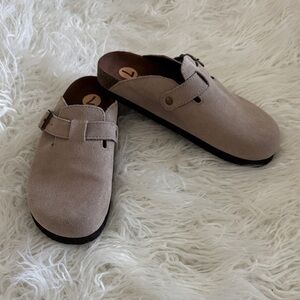 White Mountain Beige Suede Buckle Clogs
